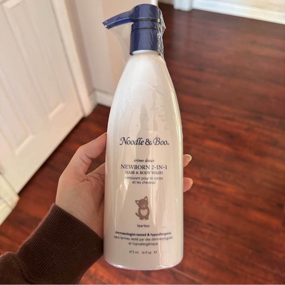NOODLE & BOO Newborn 2 in 1 Hair & Body Wash 16 oz.